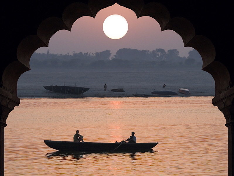 Rundreise Indien mit Abstecher nach Varanasi/Benares, um den heiligen Fluss Ganges zu erleben